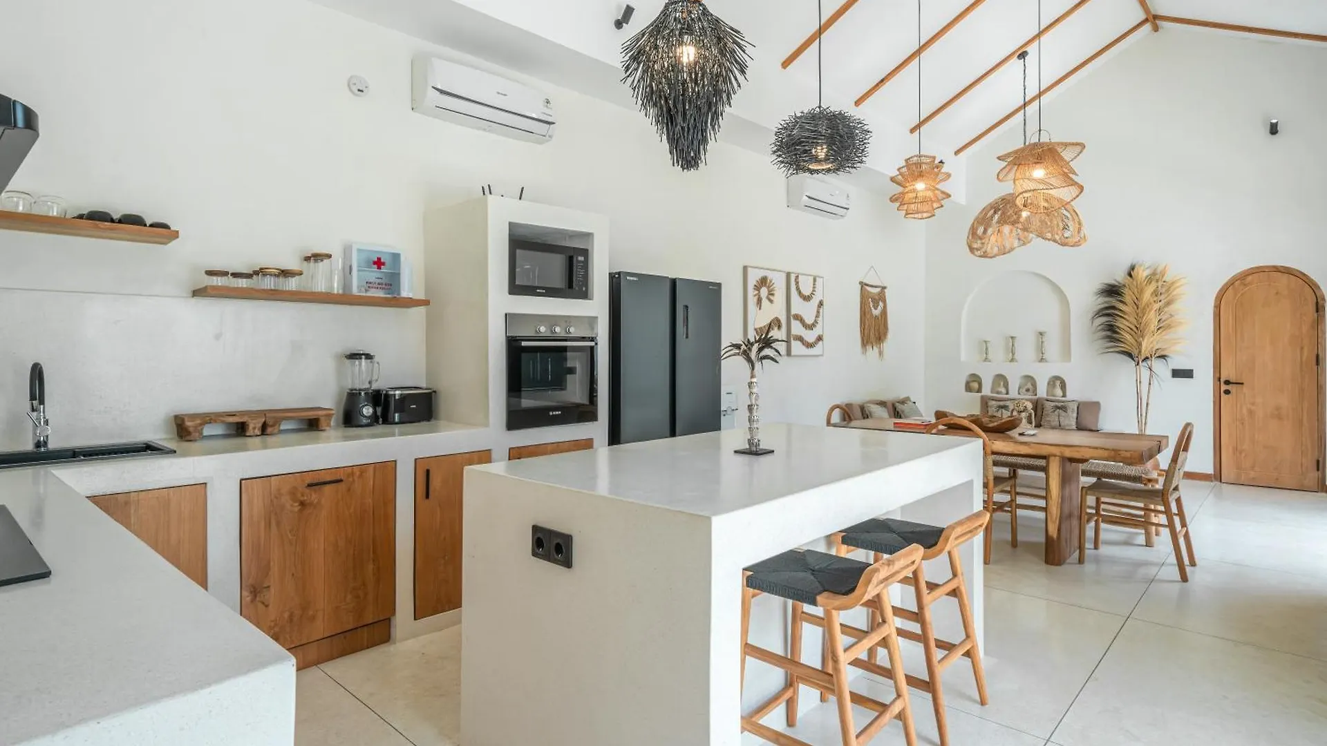 The Macan Bingin - Secluded 2Br Villa With Pool & Garden - 7Min To Bingin Beach Pecatu  0*, Pecatu (Bali)