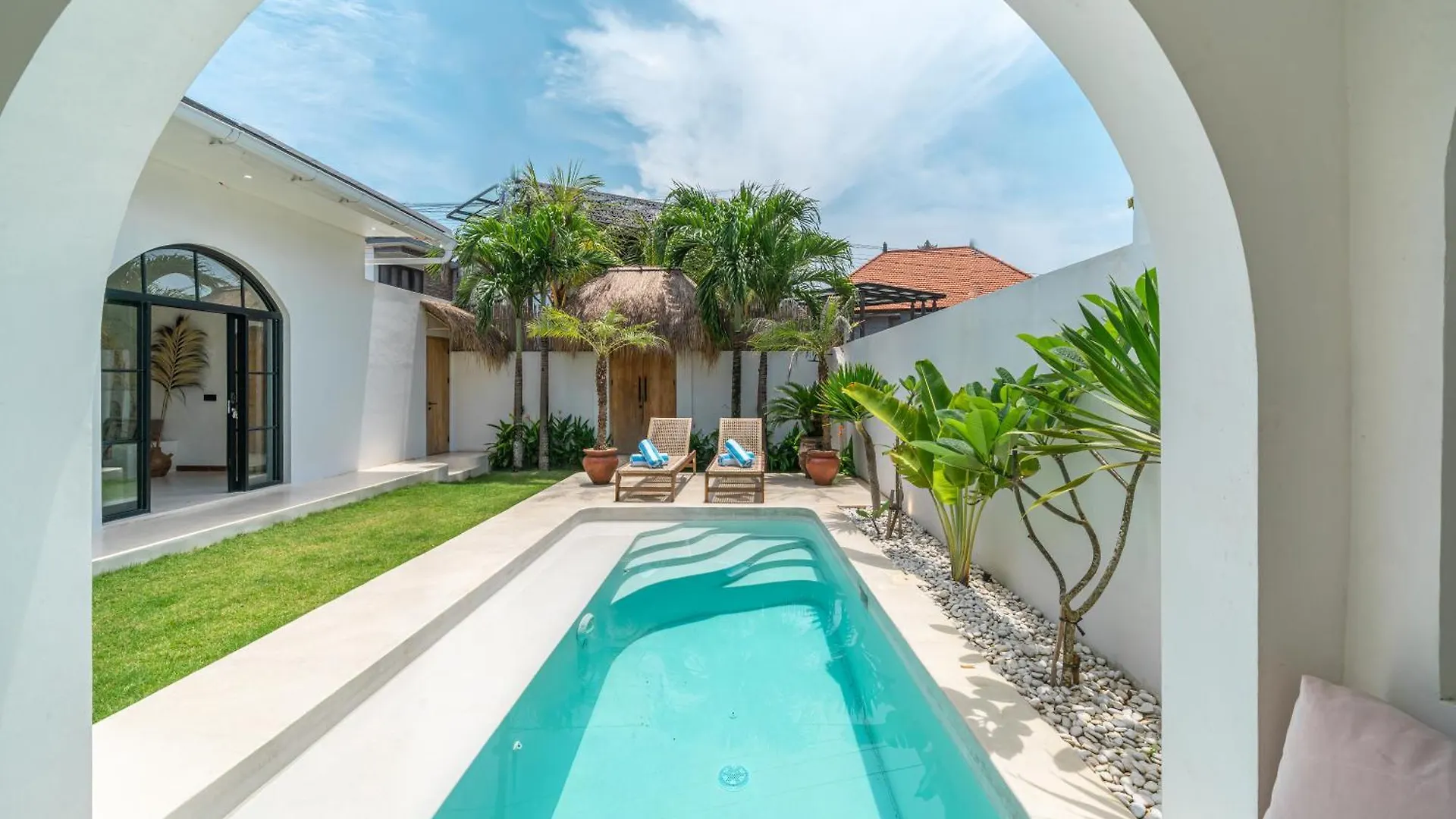 The Macan Bingin - Secluded 2Br Villa With Pool & Garden - 7Min To Bingin Beach Pecatu  Pecatu (Bali)